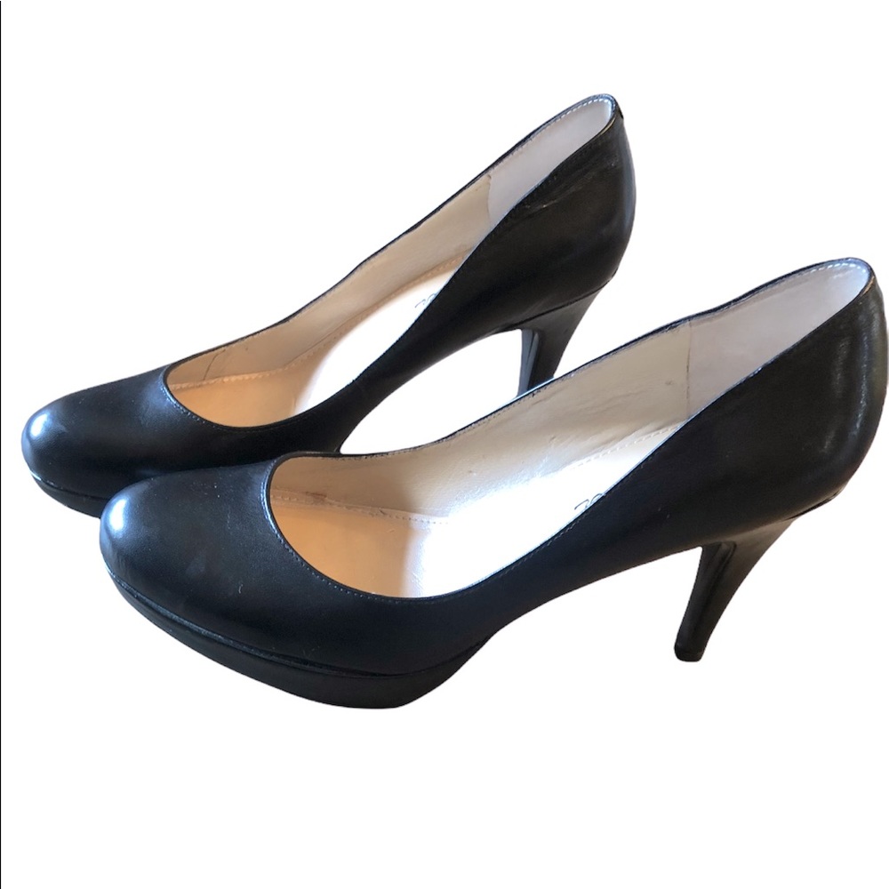 MARC FISHER Black Leather Platform Pumps - 8M